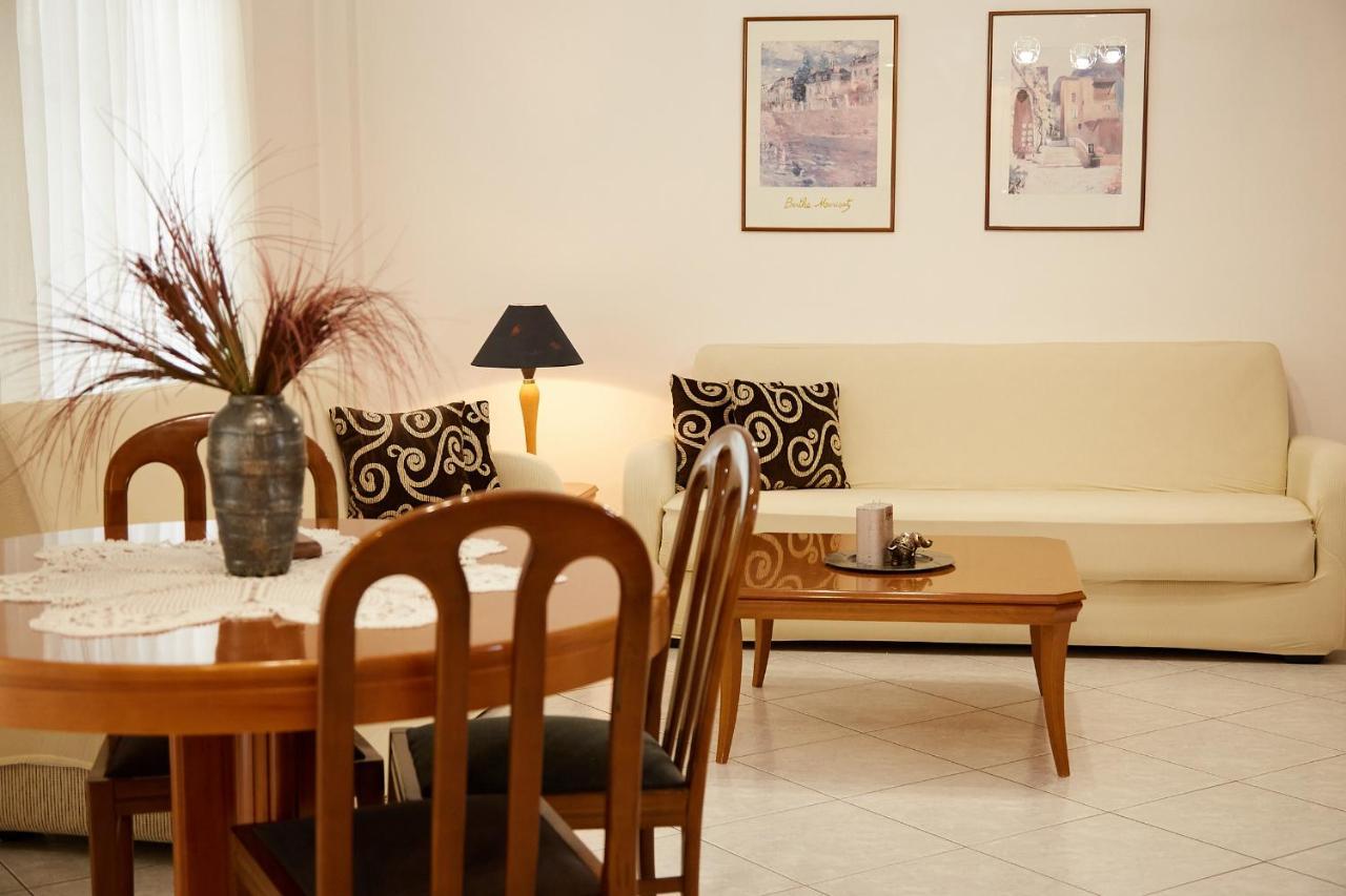 Apartment In My *